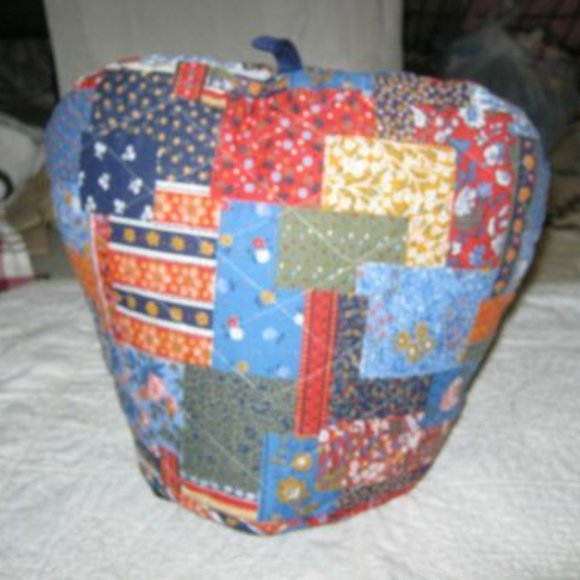 Patchwork Patterned Tea Cozy - Picture 2 of 2